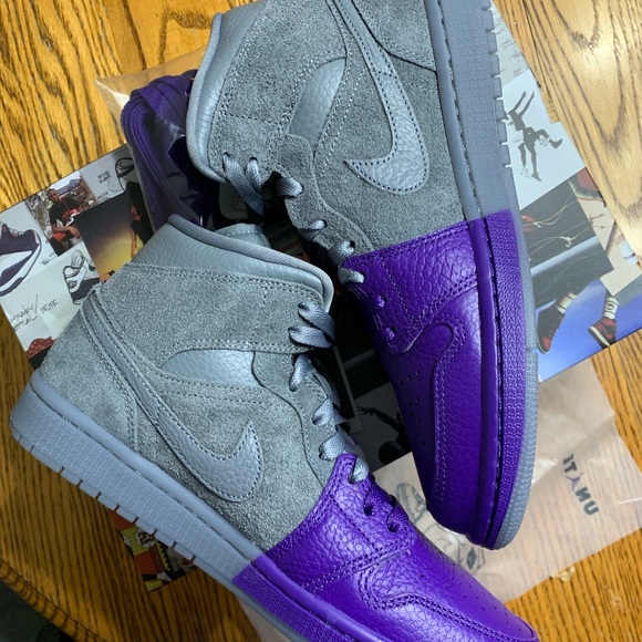 Air jordan mid Sheila Rashid ‘Unite’ size 9w/7.5m - Picture 8 of 8